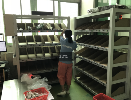 沃港電子標(biāo)簽分揀墻，提高200%訂單分揀效率